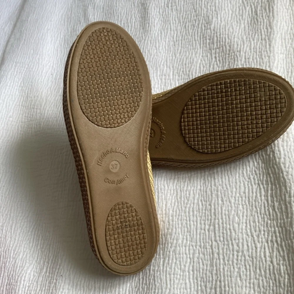 Kids Slip-On Shoes - Tan with Red Heart Design